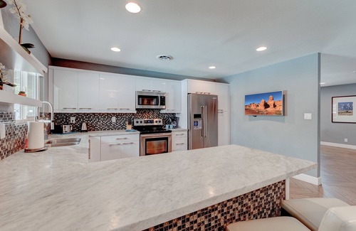 McNeil Estates House | Your Oasis Near the Las Vegas Strip: Vacation Rental with Pool and Hot Tub!