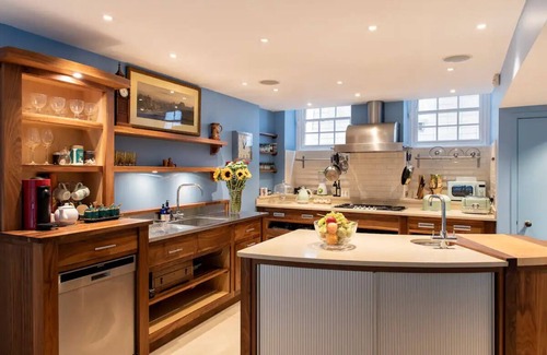 Covent Garden House | Your own elegant home in the very heart of London
