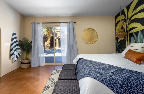 Yucca Valley Villa | Your Own Personal Waterpark! Tiki Hidden Paradise