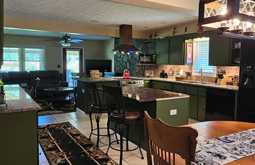 Hogansville Other | Your Own Private Paradise - Charming 3-bedroom Farmhouse with Private Pool