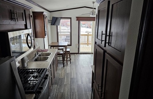 Isle Apartment | Your Peaceful Retreat Awaits at Appeldoorn’s!