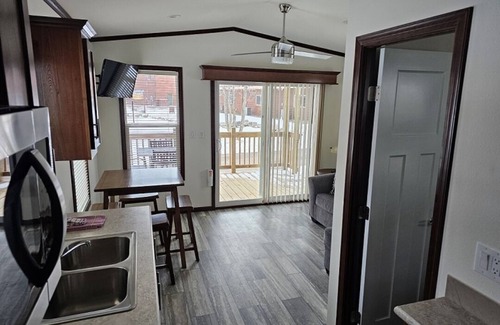 Isle Apartment | Your Peaceful Retreat Awaits at Appeldoorn’s!