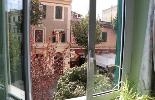 Pigneto House | your Rome basic but bonnie corner