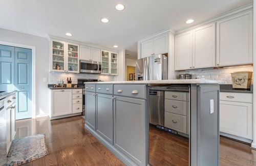 Captain's Cove House | Your Song - Gorgeous Waterfront in Captain's Cove!