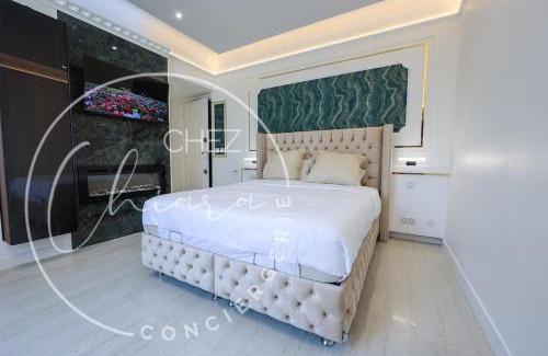 Faubourg-du-Roule Apartment | Your suite Champs Elysées calm and stylish