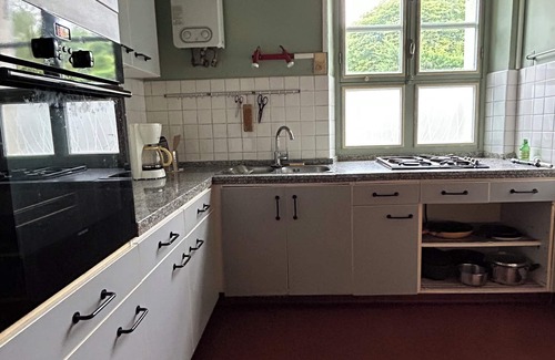Jonzac House | Your Sunny Retreat in Jonzac