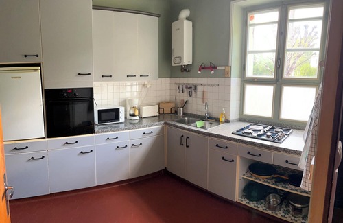 Jonzac House | Your Sunny Retreat in Jonzac