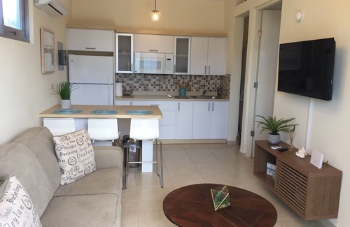 Boqueron Villa | Your Tropical Retreat in the Heart of Boqueron, WiFi, full A/C, Wi-Fi, sleeps 6
