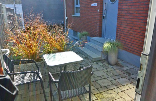 Kappeln Apartment | Your vacation on the Schlei begins in this modern and tastefully furnished "Altstadtkoje" vacation apartment, close to the center but still in a quiet location, this vacation accommodation is particularly suitable for discerning couples who want to enjoy