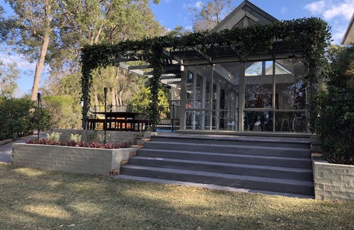 Chain Valley Bay House | Your waterfront home away from home (Pet Friendly)