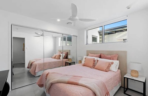 Maroochydore Apartment | Your Waterfront Sanctuary- The River Residence -3 Beds 2 Bath 2 Cars- View