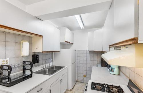 La Grande Princesse Apartment | Yours for the asking- Cozy, Caribbean, condo condo