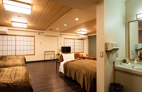 Yudanaka Shibu Onsen House | Yudanaka Ryokan Hakura