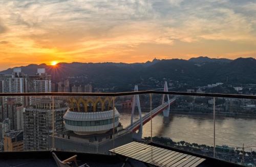 Yuzhong Hotel | Yunqi River View Terrace Hotel