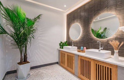 Shangri-La Hotel | Yunyin Sanqiu Inn