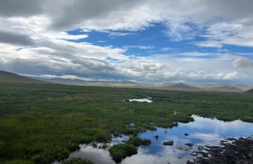 Uvurkhangai Other | Yurts in an Nomadic family