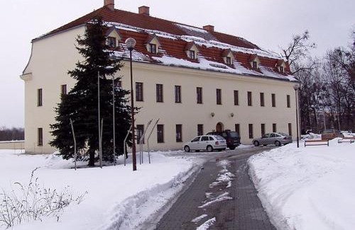 Havirov Hotel | Zámek Havířov