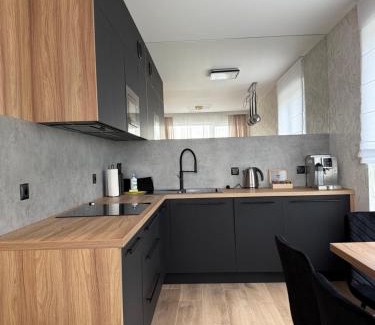 Jelenia Gora Apartment | Złota Panorama Osiedle Rakownica