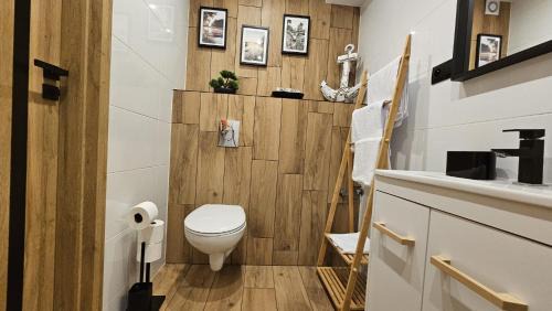 Borne Sulinowo Apartment | Złota Ważka mieszkanie z widokiem na zieleń