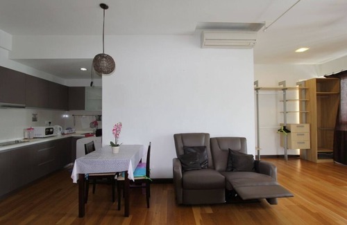 Chow Kit Apartment | Z4 Infinity Pool Big Studio@Near KLCC
