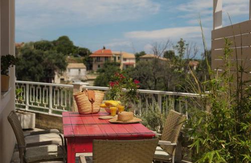 Peroulades House | Zacharenia Cozy House with Sea Views
