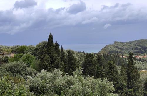 Peroulades House | Zacharenia Cozy House with Sea Views