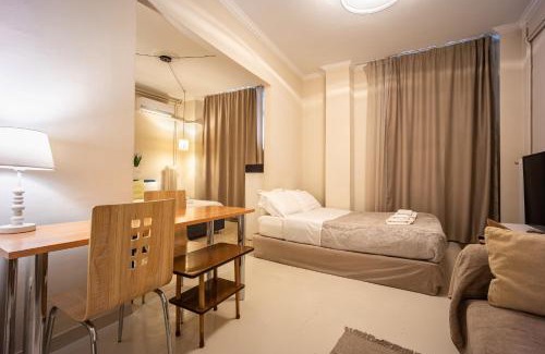 Koukaki Apartment | Zacharitsa APT at Acropolis up 4 guests by LODGESPOT