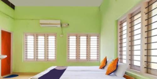 Kollam Hotel | Zaina Tourist Home