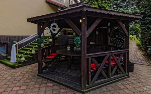 gmina Trzcinica Hotel | Zajazd Różany