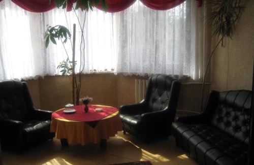 Ostrow Mazowiecka Hotel | Zajazd Skalny