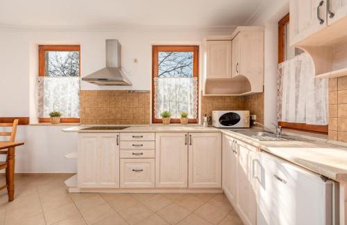 Zalacsany Apartment | Zala Hills Apartman - Batthyány Villapark