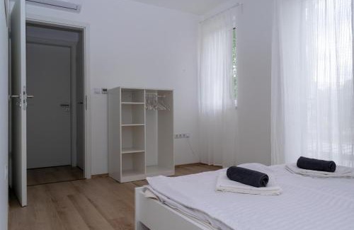 Zamardi Apartment | Zamárdi Árnyas Apartman