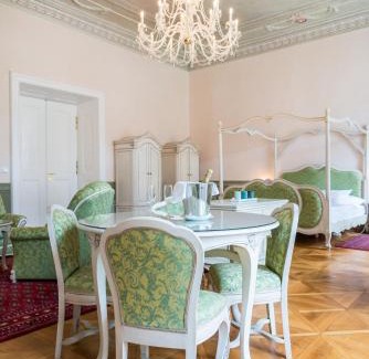 Svinna Hotel | Zamek Hradek u Susice