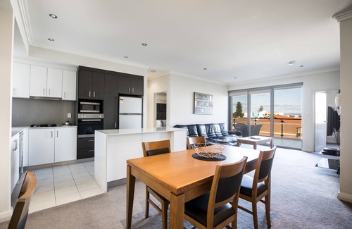 West Perth House | Zappeion Apartments
