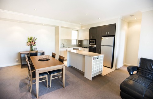 West Perth House | Zappeion Apartments