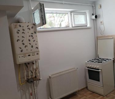Sector 5 Apartment | Zețarilor 21A