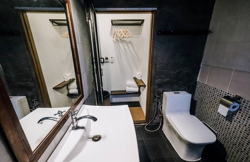 Wat Sam Phraya House | Zeds Hostel Bangkok