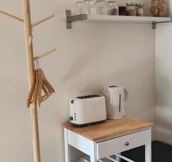 Montmorency House | Zen Abode with Garden in Eltham