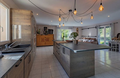Montrem House | Zen & Family-Friendly House with Pool, Spa and Vegetable Garden in the Heart of Périgord Blanc