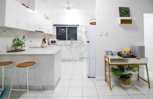 Alawa Apartment | ZEN GARDEN - 2 BR Cozy Modern Design Apt