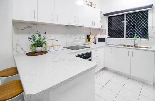 Alawa Apartment | ZEN GARDEN - 2 BR Cozy Modern Design Apt