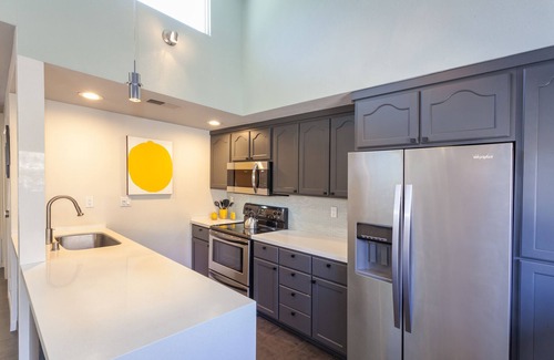 Uptown Design District Condo | Zen Like Peace and Quiet In the Heart of the Design District/Movie Colony.