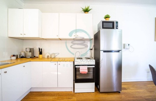 Nightcliff Apartment | Zen Nest: Cozy ~ Lawn ~ Minimalist
