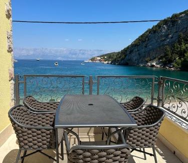 Pokrivenik Apartment | Zen-Pok House on the Beach - Pokrivenik