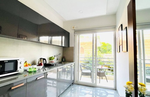 DLF Phase 3 Apartment | ZEN Studios - DLF CyberCity Gurgaon