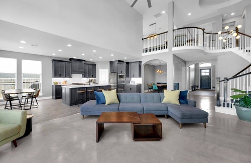 Manor House | Zen Sunsets Heated Pool, Spa, Theater, Gym: 20 Mins to Downtown Austin Sleeps 8