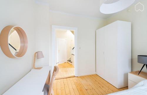 Burglesum Apartment | ZEN Villa - Garten - Kamin - idyllisch - 5 Zimmer