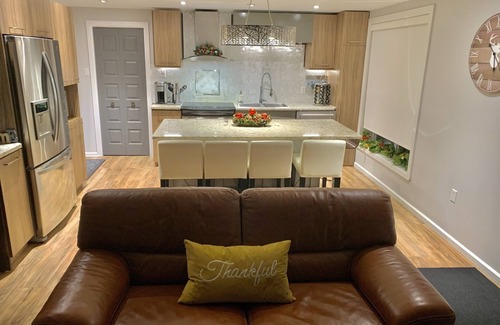 Saint Zenon Apartment | Zen1 Stylish Modern/Rustic Apartment in the Heart of Nature