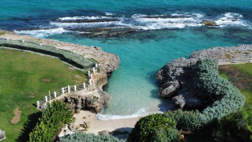 Long Bay House | ZenBreak Ocean Mist Villa 5bd