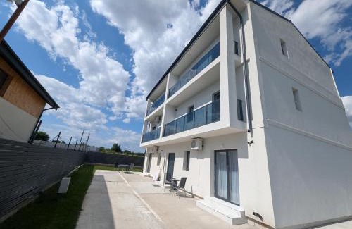 Otopeni Apartment | Zenith DM 2 Otopeni Airport & Therme